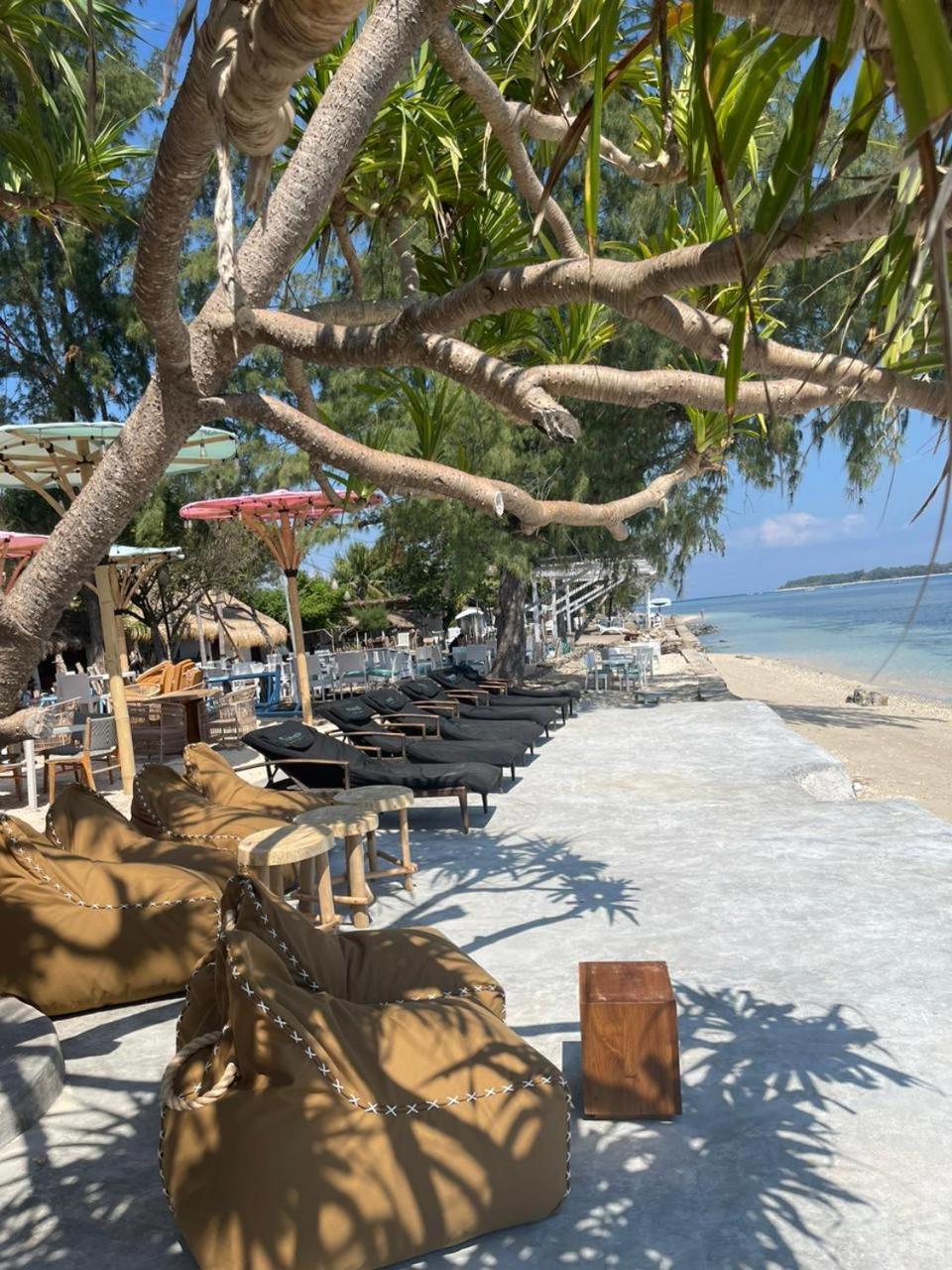 Playa Bonita Hotel & Beach Club Gili Air Exterior foto