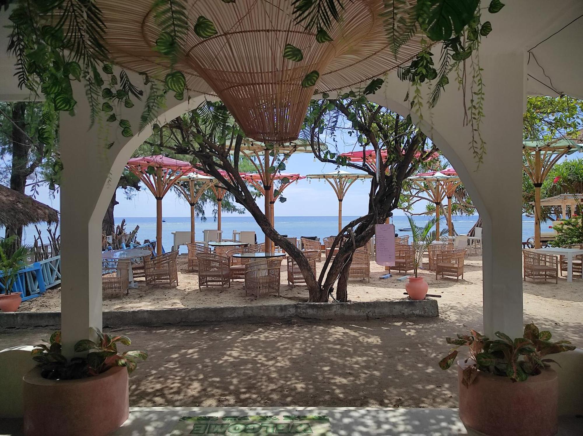 Playa Bonita Hotel & Beach Club Gili Air Exterior foto